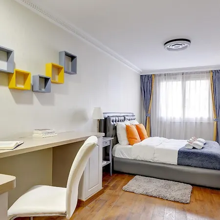 Belleville, Noblesse Au Coeur De La Capitale