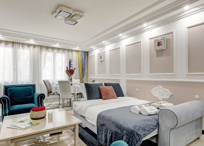 Belleville, Noblesse Au Coeur De La Capitale